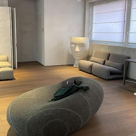 Stylish Loft Apartment Милано Екстериор снимка