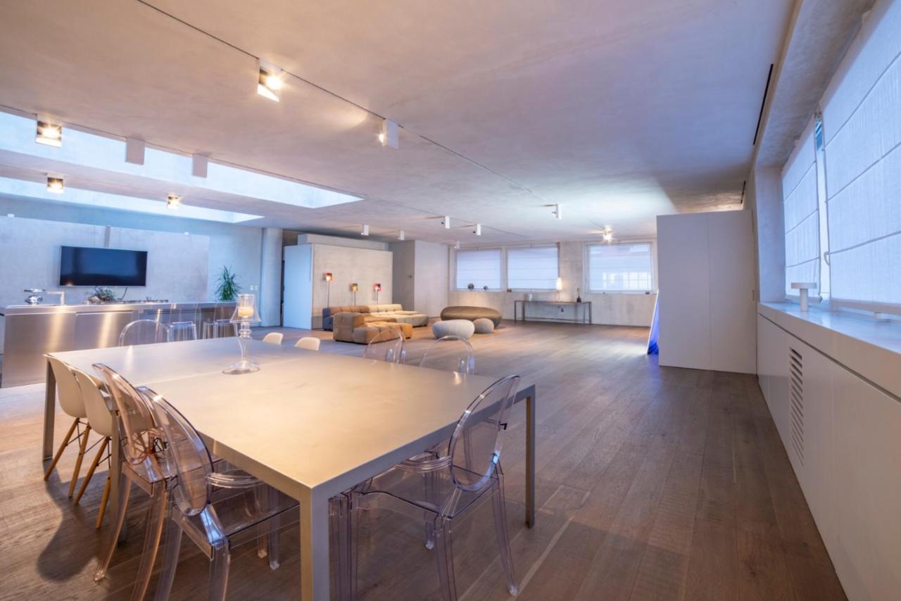 Stylish Loft Apartment Милано Екстериор снимка